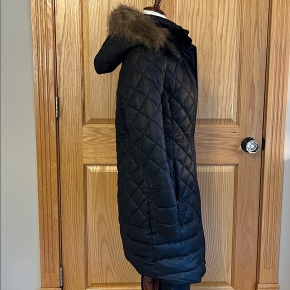 Joules Padded Long Puffer Coat with Faux Fur Accent - Picture 7 of 10